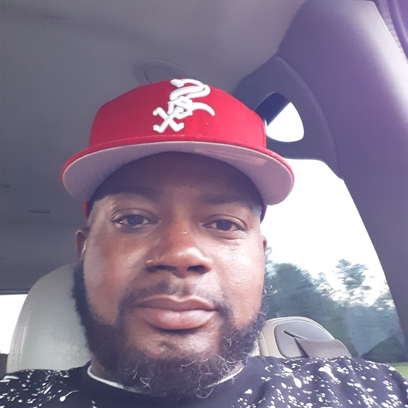 adrianthomps472